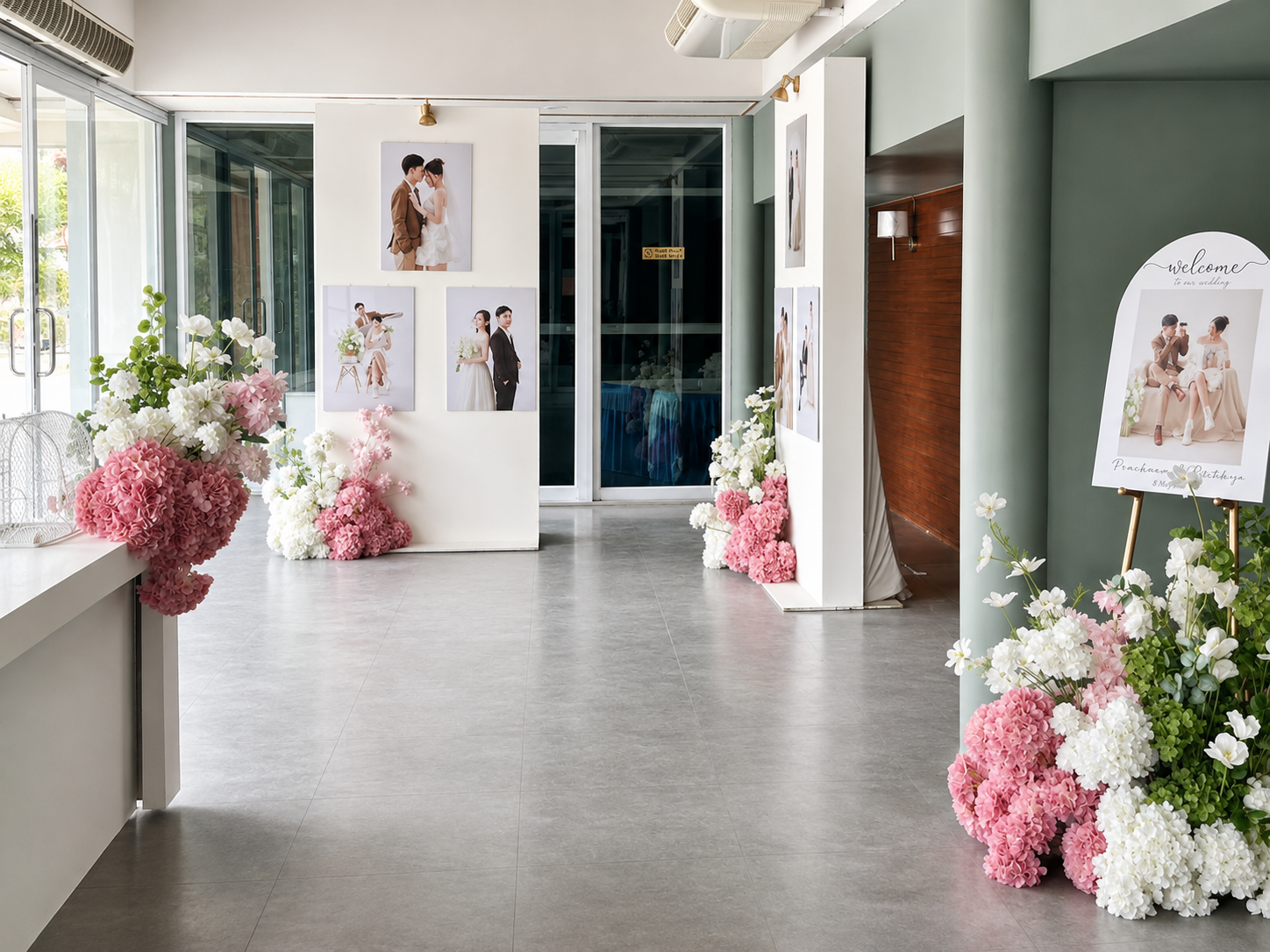 มุมต้อนรับและแกลเลอรีภาพงานแต่งที่ PACH HOUSE